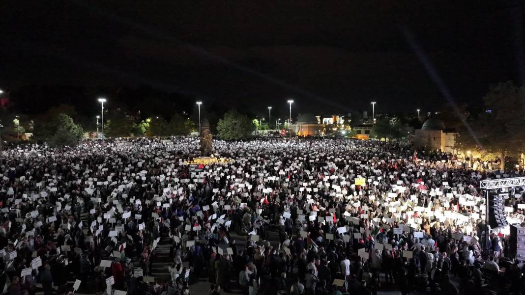 Konya’daki Filistin’e Destek Yürüyüşüne kaç kişi katıldı? 30